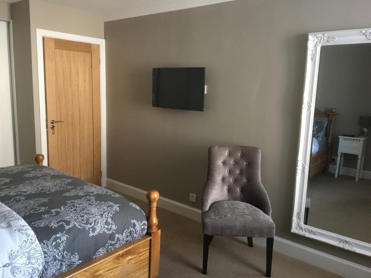 1 St Ellas House Apartment Аймът Екстериор снимка
