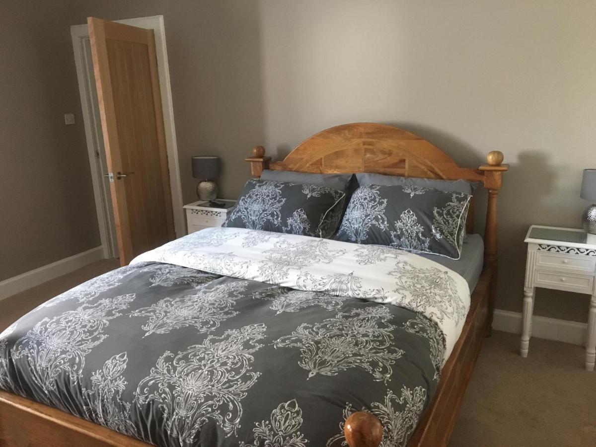 1 St Ellas House Apartment Аймът Екстериор снимка